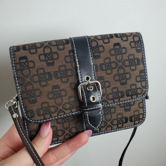 Mini Wallet Crossbody Bag - Picture 6 of 16